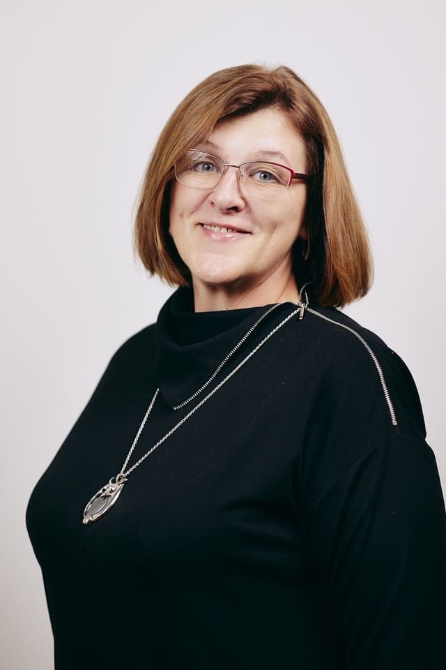 Елена Бякова